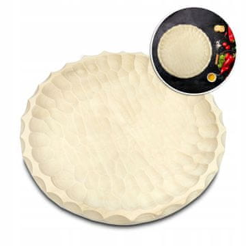 OKRUGLI DRVENI PLATO, RUČNO REZBAREN, 25 cm