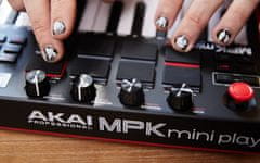 Akai AKAI MPK Mini Play MK3 MIDI klavijatura, 25 tipki, crna/crvena