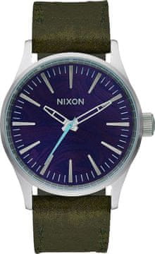 Nixon A377-2302-00 sat. Kvarcni, plavi. Ženski.