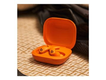 slomart Apple Beats Powerbeats Fit bežične slušalice za fitness, Spark Orange