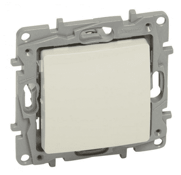 LEGRAND Niloe križni konektor 10 AX krem boje 764604