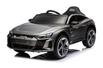 Audi e-tron automobil na baterije, srebrno-siva sjajna boja