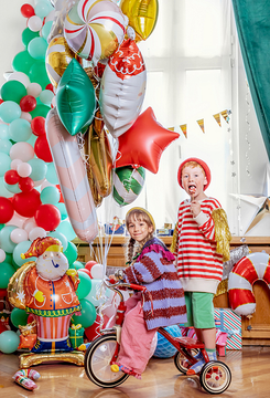 PartyDeco Stojeći balon od folije Djed Božićnjak 63x106 cm