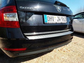 Kromirana obloga za petrolej na Škodi Octaviji 2 Kombi.