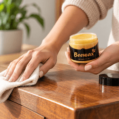 HOME & MARKER® Univerzalno sredstvo za poliranje namještaja – prirodni pčelinji vosak, obnavlja i njeguje drvo, 80 g | BEEWAX