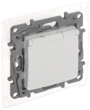 LEGRAND JEDNOSTRUKA UTIČNICA LE-764537 Niloe 230 V 16 A IP44
