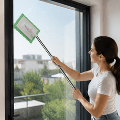 HOME & MARKER® Učinkovita mop krpa za čišćenje s 4 perive krpe i produženom drškom 100 cm | SWEEPI