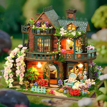 Minijaturna DIY kuća - Kuća pod vijencem od ruža*