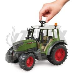 Bruder Fendt Vario 211 traktor zeleni 1:16 255 x 130 x 160 mm 02180