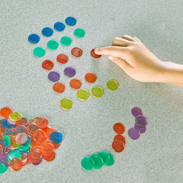 Learning Resources Prozirni žetoni 250 komada za sortiranje, učenje motoričkih vještina, brojanje