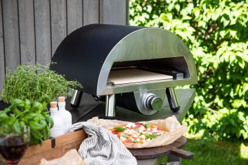 Venture Design AB Pećnica za pizzu Standard 49x39x52 cm Crna