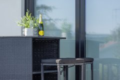 Venture Design AB Set za bar Knock stol 100x60x105 cm stolica 40x40x70 cm crna