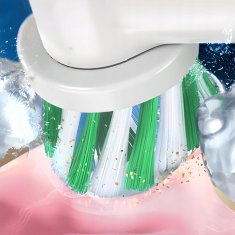 Oral-B Pro 3D White zamjenske glave za električnu četkicu za zube, 4 kom.