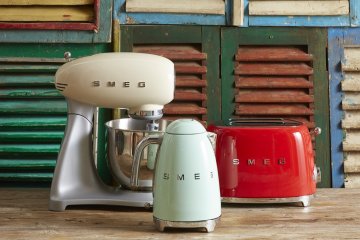 Smeg Smeg 50's Style TSF01RDEU crveni toster, 2 kriške