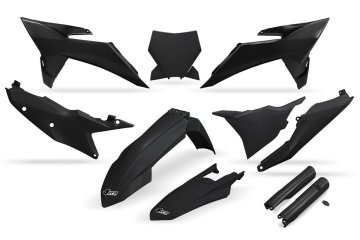 UFO 2024/11 PLASTIČNI SET (PUNI KOMPLET) S TELESKOPSKIM (AMORTIZERSKIM) ZAŠTITNIM ŠTITNICAMA KTM SX 125 / 150 / 250 / 300 '25, SXF (SX-F) 250 / 350 / 450 '25 CRNI
