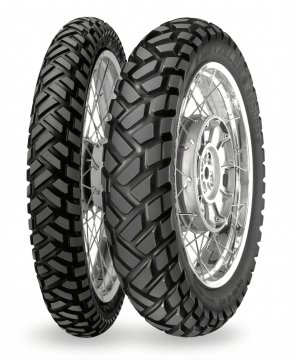 Metzeler Guma Enduro 3 Sahara MST 130/80-17 130/80-17 09/2025 Stražnja