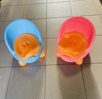 dječja kahlica s poklopcem
