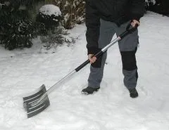 Fiskars lagana lopata za snijeg (143060)