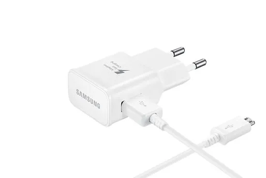 Samsung kućni punjač 220V adapter s USB data kabelom Samsung Galaxy S6 (EP-TA20), bijeli