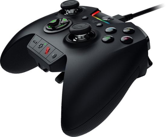 Xbox one razer wolverine clearance ultimate wired gaming controller