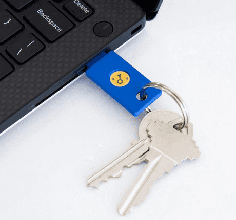 USB sigurnosni ključ YubiKey FIDO2 U2F