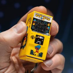 Paladone privjesak Arcade Pac Man
