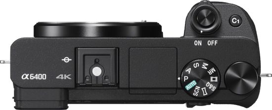 ILCE-6400 kamera objektivom 18-135 Sony + SEL izmjenjivim s