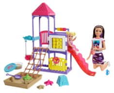 Mattel Barbie Babysitter na setu igrališta