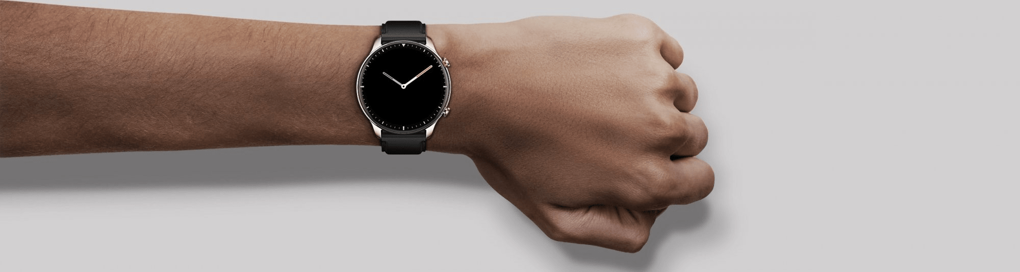 moderan pametni sat u elegantnom dizajnu amazfit gdr 2 bluetooth odlc glass wlan alexa glasovno upravljanje 14-dnevna izdržljiva telefonija ugrađeni zvučnik i mikrofon mjerenje otkucaja srca oksigenacija 12 sportskih načina