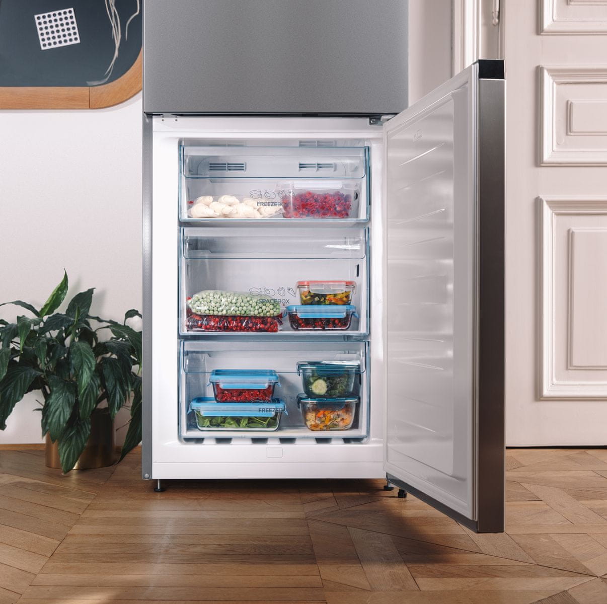 Samostojeći kombinirani hladnjak Gorenje NRC6203SXL5  Fresh Zone