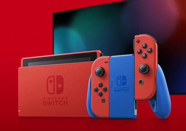Igraća konzola Nintendo Switch Mario Red & Blue Edition