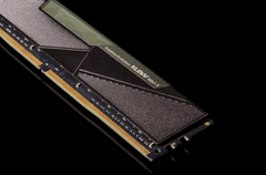 Klevv Bolt X memorija (RAM), DDR4 16 GB, 3200 MHz, CL16, 1.35 V (KD4AGU880-32A160T)