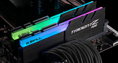 G.Skill Trident Z RGB memorija (RAM), DDR4, 16GB (2x8GB), 3200MHz, CL14, 1.35V, XMP 2.0 (F4-3200C14D-16GTZR)