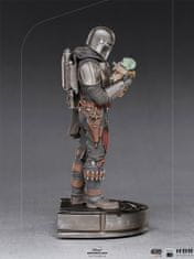 Iron Studios The Mandalorian and Grogu - The Mandalorian figura, 1:10 (LUCSWR43821-10)
