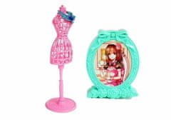 Lean-toys Lutka od 26 cm s ormarom i priborom