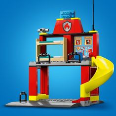 LEGO Grad 60375 Vatrogasni dom i vatrogasno vozilo