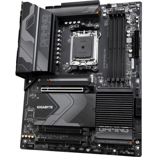 Gigabyte X670