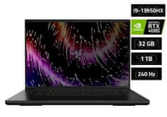 Razer Blade 18 gaming prijenosno računalo (RZ09-0484TEH3-R3E1)