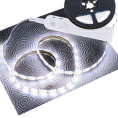 Ikonka LED traka s detektorom pokreta napajan baterijom USB 2M hladno bijela