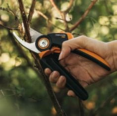 Fiskars škare Bypass M P921 X (1057173)